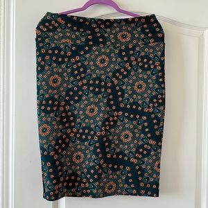 NWOT lualaroe cassie pencil skirt